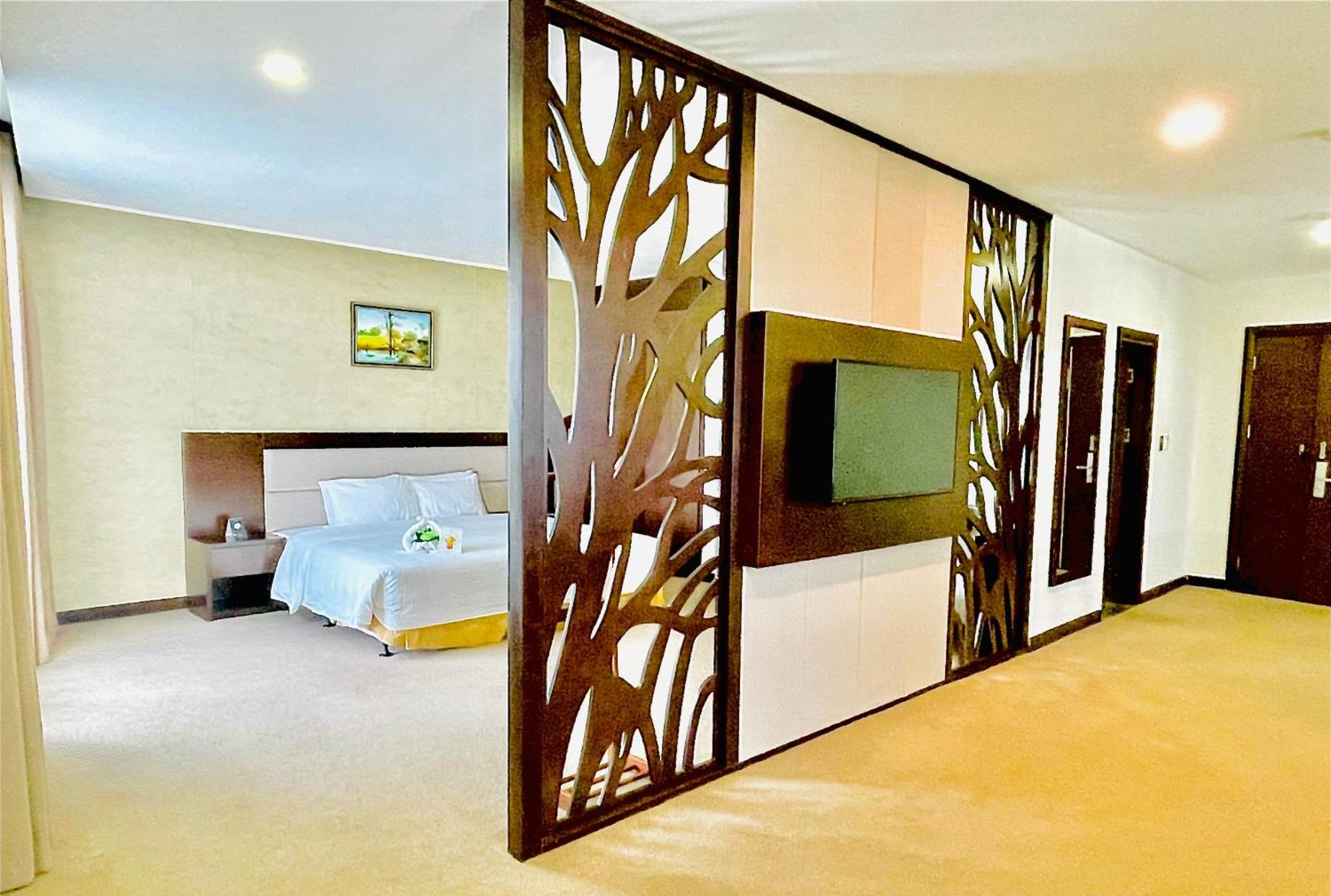 Muong Thanh Grand Quang Tri Hotel Kültér fotó